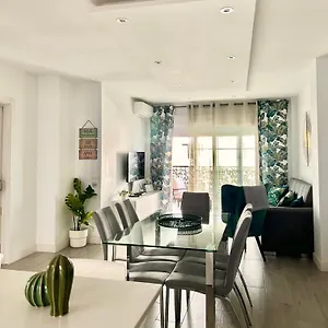 Tulipanes - Parking Privado Apartament