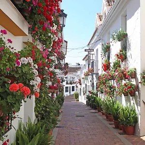 I Am La And Benalmádena